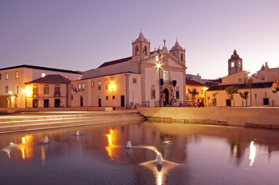 10 Coastal Villages to Explore in the Algarve