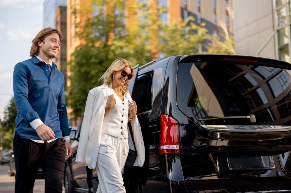 VIP Private Transfers from Lisbon to Porto with Portugal Magik Tours