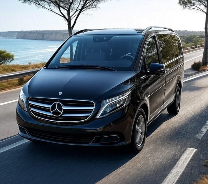 Private Transfer: A Luxurious Journey from Douro Valley to the Algarve