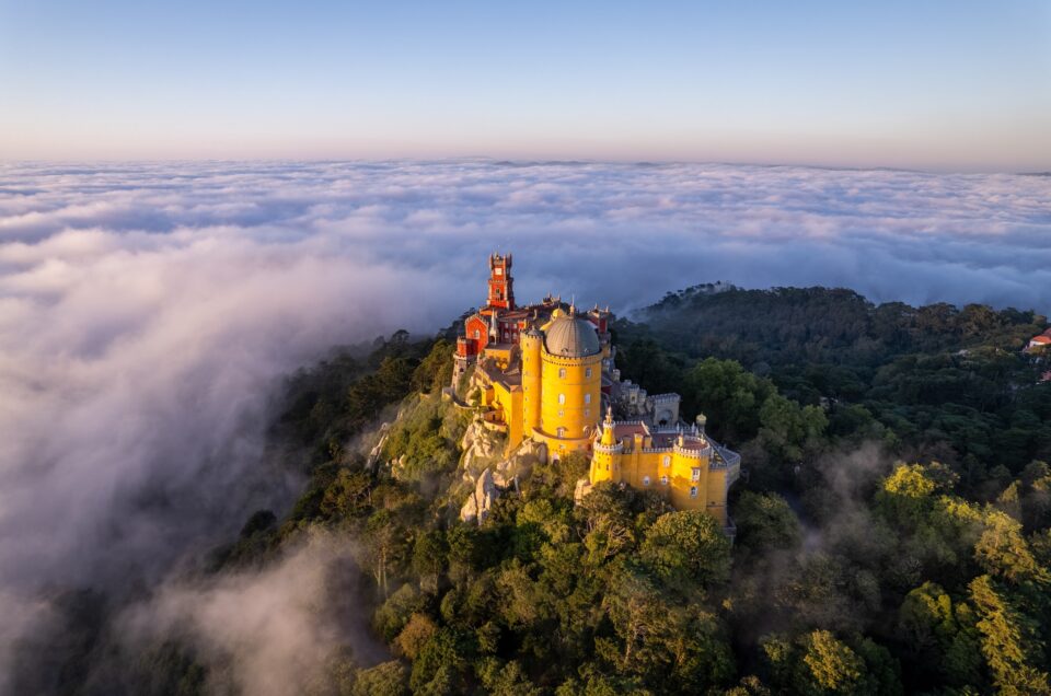 Best Times to Visit Sintra Palaces (MUST READ Before You Go)