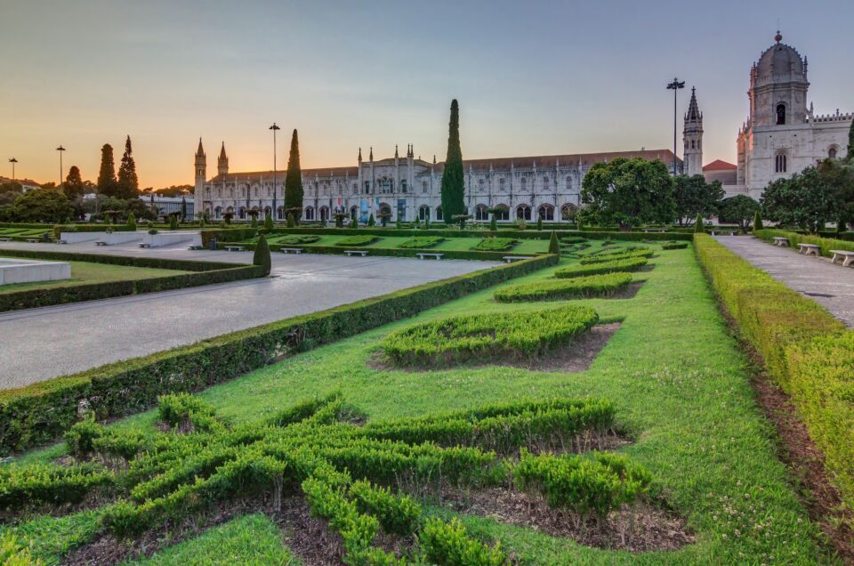 Monasteries, Abbeys & Sacred Architecture in Portugal – A Private Journey into Time and Tranquility