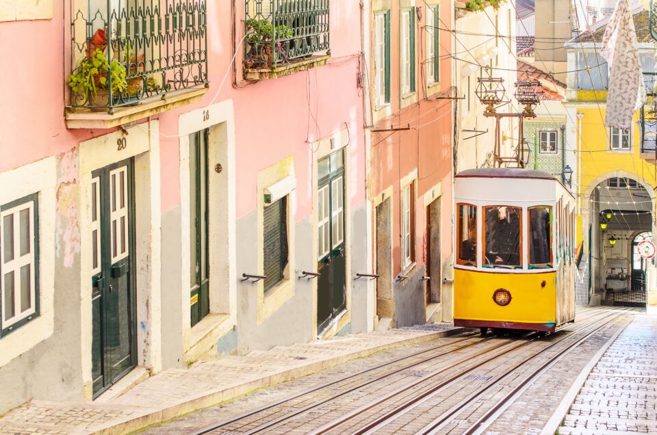 The 3 Best Funiculars in Lisbon: A Journey Through Time and Hills