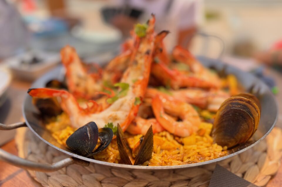 12 Best Restaurants in Algarve For Seafood Lovers