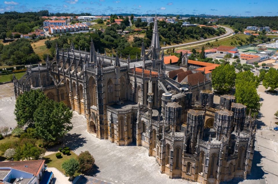 8 Reasons Portugal Can Be Easier Than Italy for American Travelers