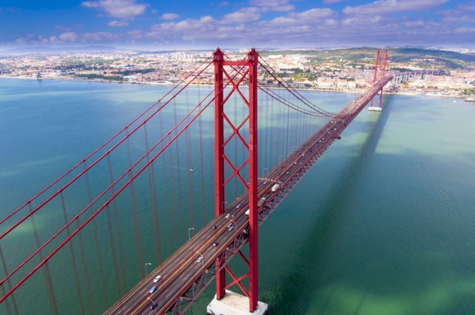 Lisbon Airport Arrival Guide: Customs, Meet and Greet and Private Transfers