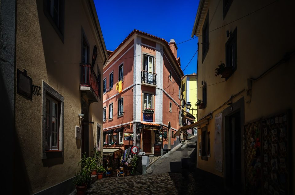 8 Lisbon Day Trips American Travelers Should Put First