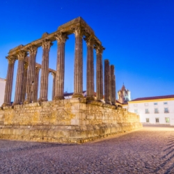 7 Things to visit in Evora, Portugal