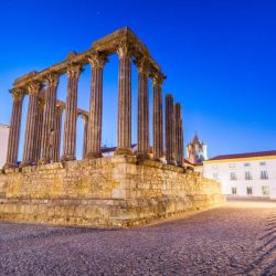 7 Things to visit in Evora, Portugal