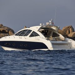 private_yacht_porto_boat_tours_trips_douro_portugal