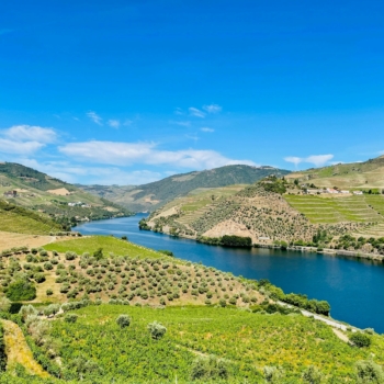 Portugal’s Best Scenic Routes – Private Chauffeured Road Trips