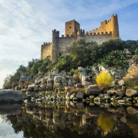 Almourol Castle + Olive Oil Tasting Experience / Half-Day Private Tour