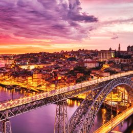 Evening/Night Tour of Porto + Port Wine Tasting + Fado Music Show + Dinner